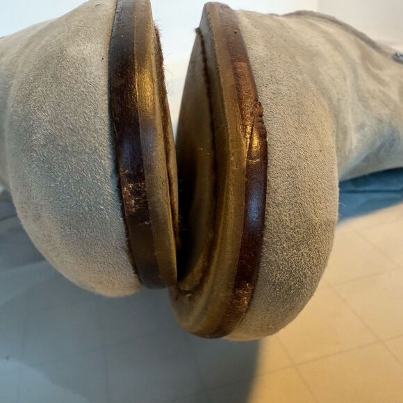 Sam Edelman Petty Suede Ankle Bootie • Neutral Tan • Size 8 - Picture 13 of 13